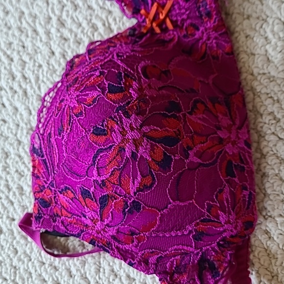 36D purple bra (breastfeeding friendly) - Picture 5 of 8